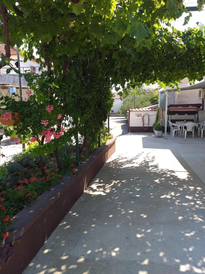 Apartments Jelicic บีโอกราดนาโมรู ภายนอก รูปภาพ