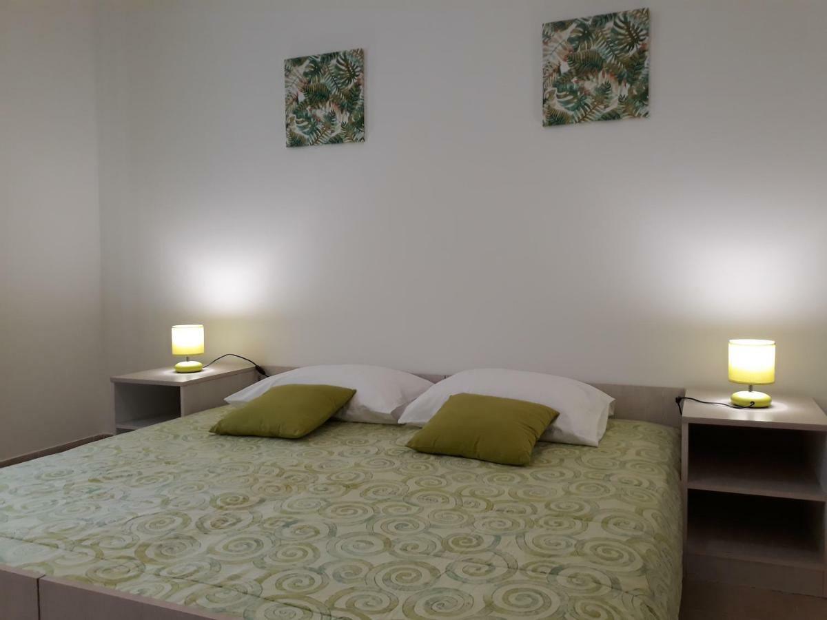 Apartments Jelicic บีโอกราดนาโมรู ภายนอก รูปภาพ
