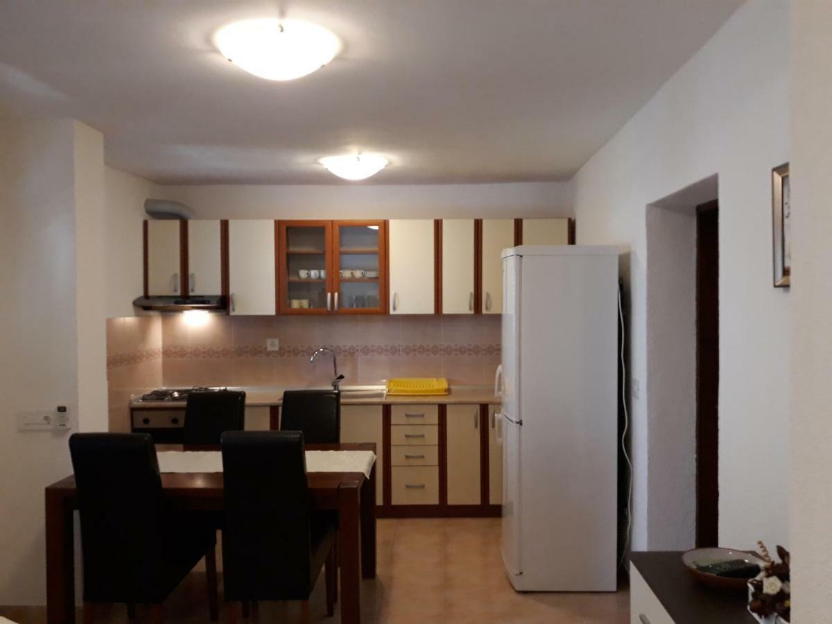 Apartments Jelicic บีโอกราดนาโมรู ภายนอก รูปภาพ